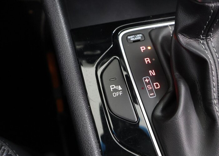 Kia Niro 1.6 GDi Hybrid First Edition