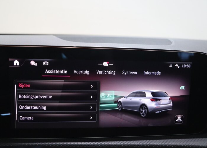 Mercedes-Benz A-Klasse 250 e Business Solution AMG
