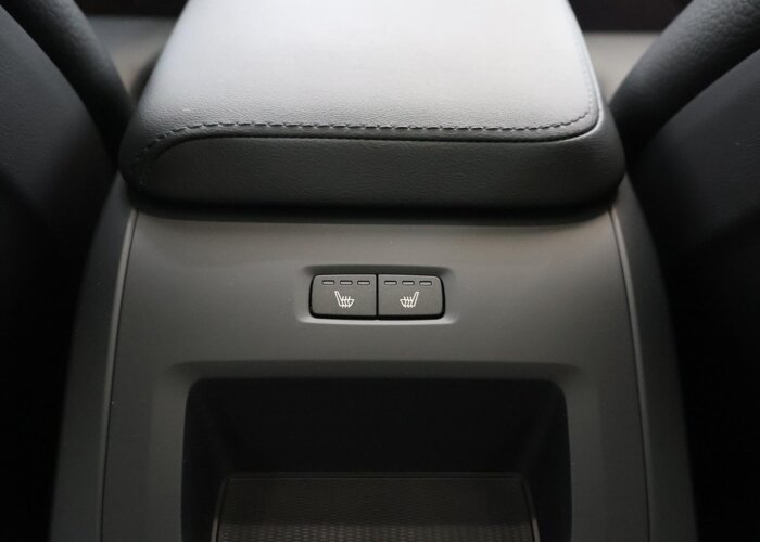 Volvo XC60 2.0 Recharge T6 AWD R-Design