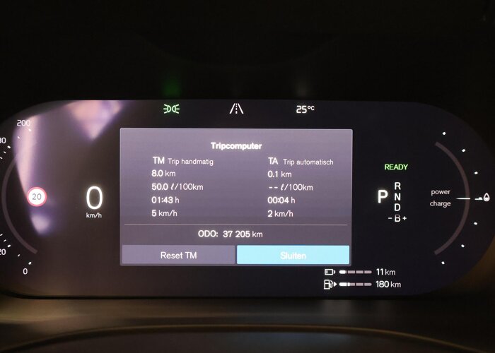 Volvo XC60 2.0 Recharge T6 AWD R-Design