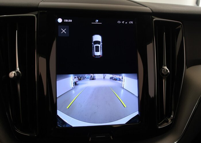 Volvo XC60 2.0 Recharge T6 AWD R-Design