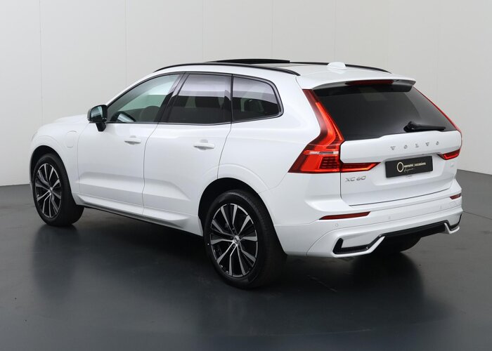 Volvo XC60 2.0 Recharge T6 AWD R-Design
