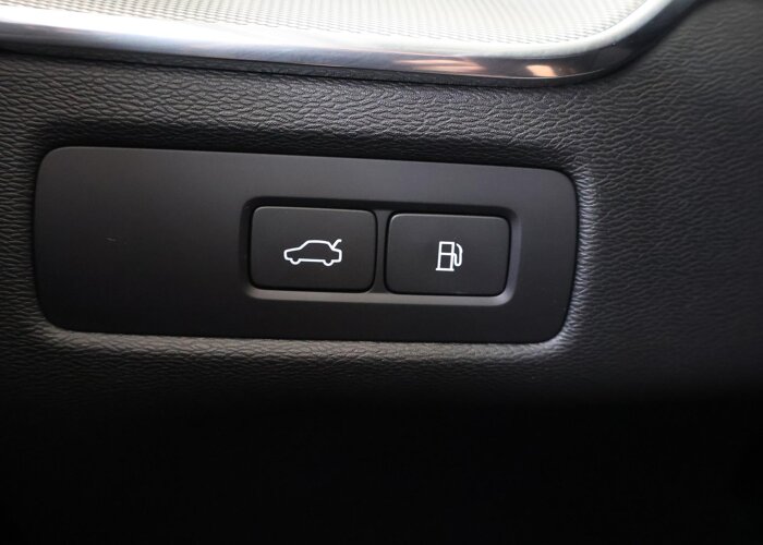 Volvo XC60 2.0 Recharge T6 AWD R-Design