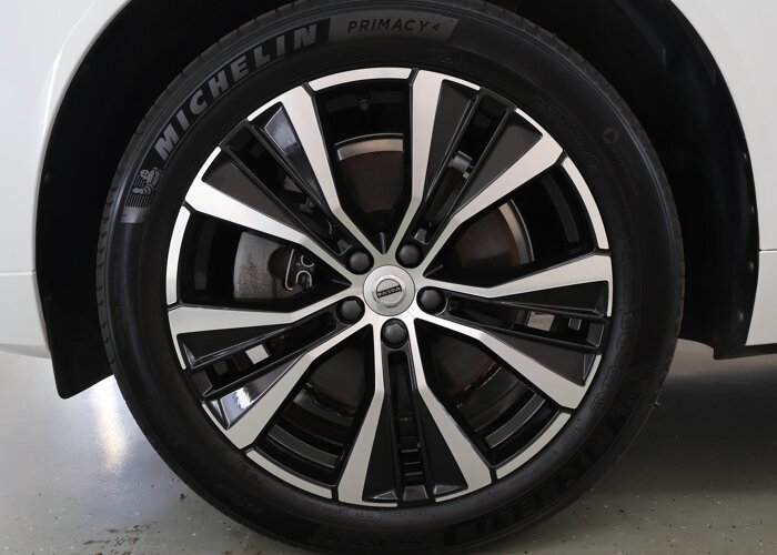Volvo XC60 2.0 Recharge T6 AWD R-Design