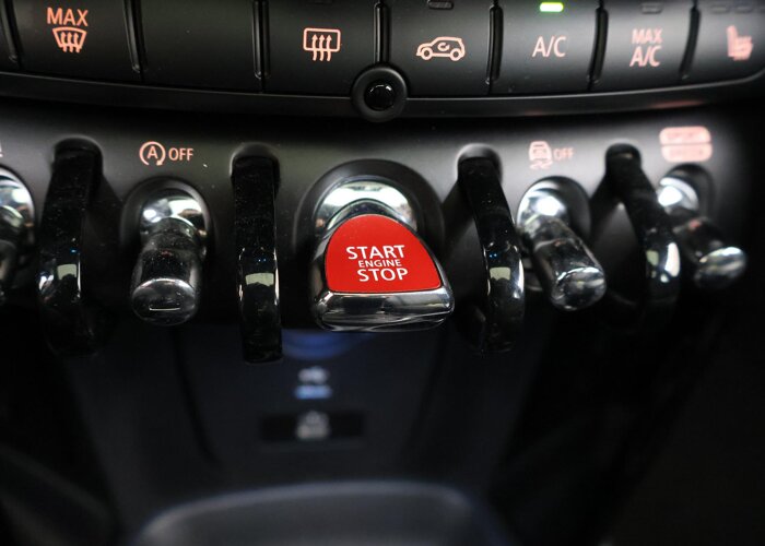 MINI 5-deurs 2.0 Cooper S Rockingham GT Edition