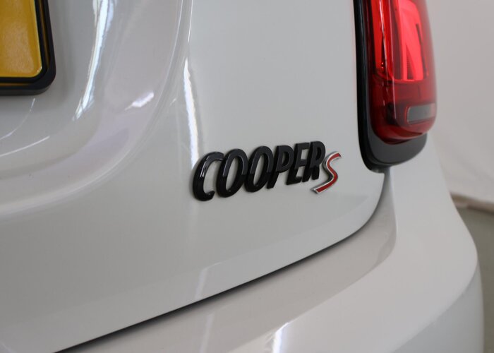 MINI 5-deurs 2.0 Cooper S Rockingham GT Edition