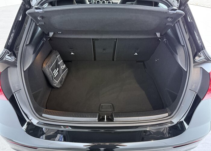 Mercedes-Benz A-Klasse 180 Star Edition AMG Line