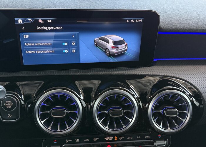 Mercedes-Benz A-Klasse 180 Star Edition AMG Line
