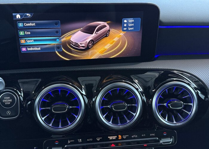 Mercedes-Benz A-Klasse 180 Star Edition AMG Line