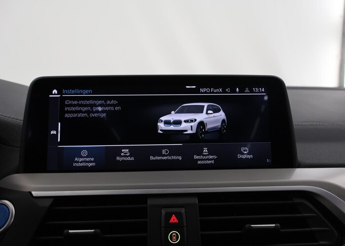 BMW iX3 Executive 80 kWh