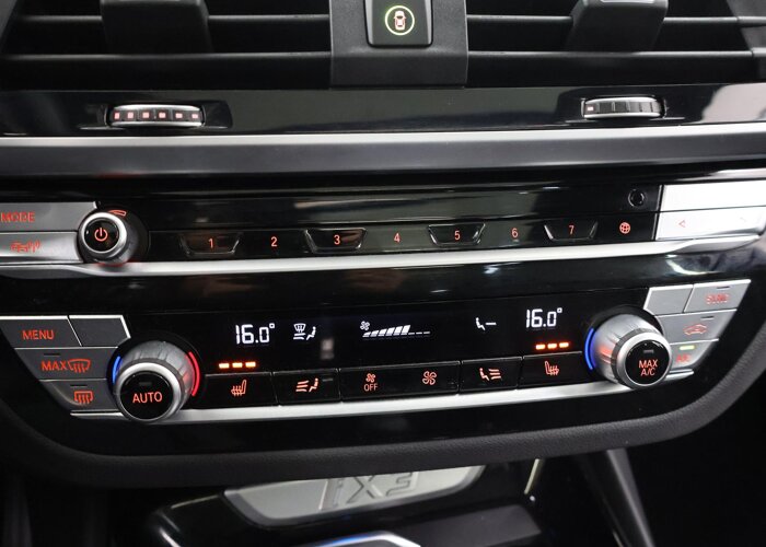 BMW iX3 Executive 80 kWh