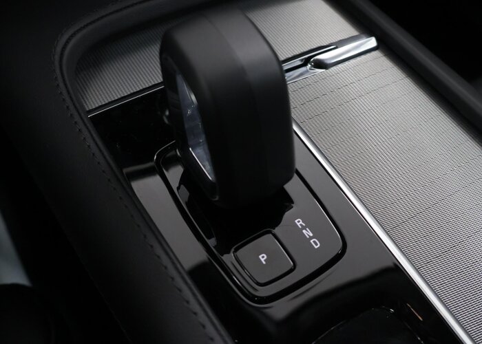Volvo XC90 2.0 T8 Recharge AWD Core Bright