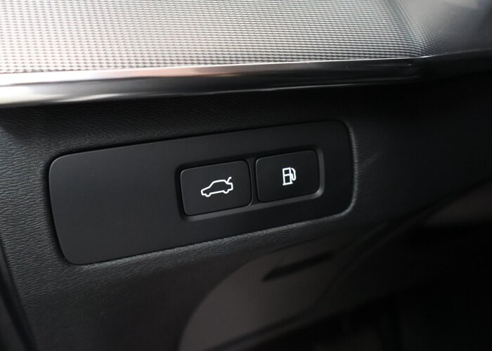 Volvo XC90 2.0 T8 Recharge AWD Core Bright