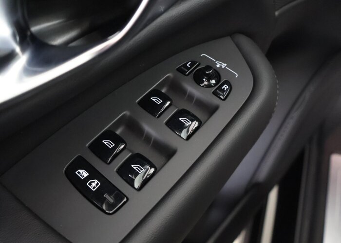 Volvo XC90 2.0 T8 Recharge AWD Core Bright