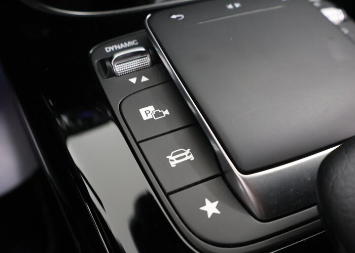 Mercedes-Benz A-Klasse 250 e Business Solution AMG Limited
