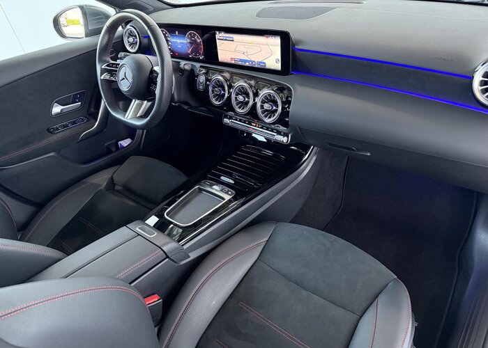 Mercedes-Benz A-Klasse 180 Business Solution AMG