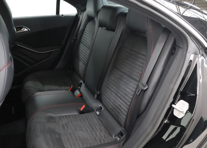 Mercedes-Benz CLA-Klasse 180 d Business Solution
