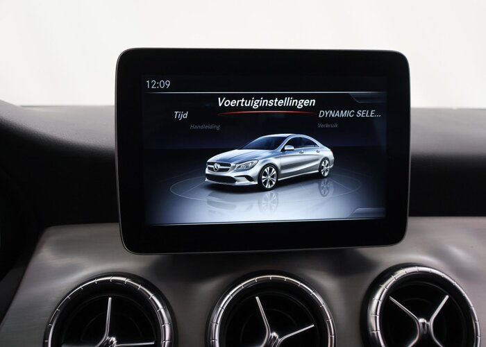 Mercedes-Benz CLA-Klasse 180 d Business Solution