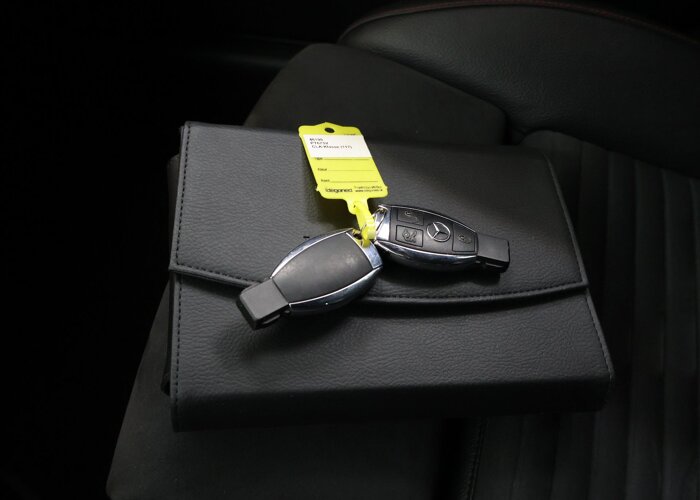 Mercedes-Benz CLA-Klasse 180 d Business Solution