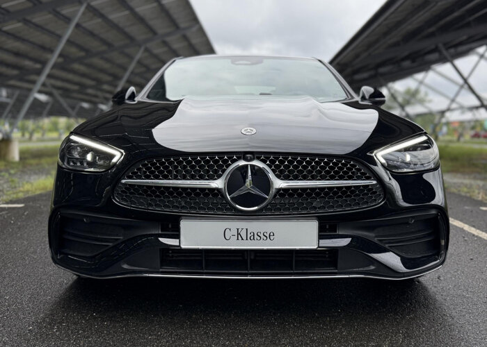 Mercedes-Benz C-Klasse 300e 140 Years Edition