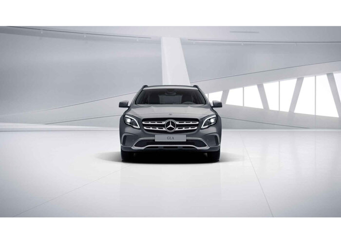 Mercedes-Benz GLA 180 Business Solution Limited