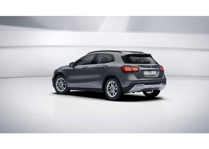 Mercedes-Benz GLA 180 Business Solution Limited