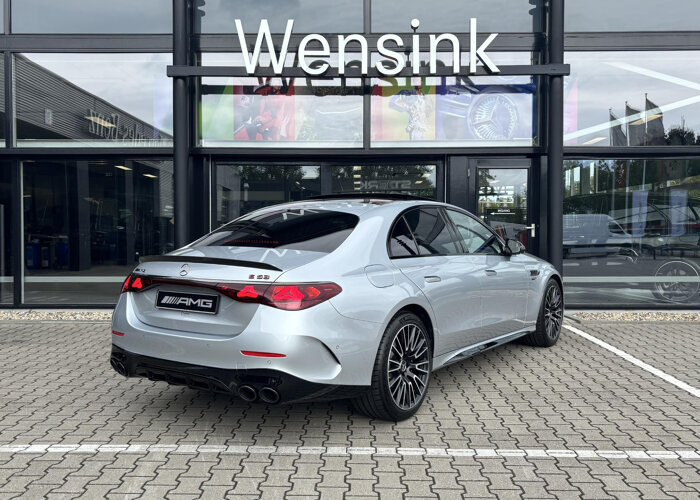 Mercedes-Benz E-Klasse AMG 53 4MATIC+ Night Edition