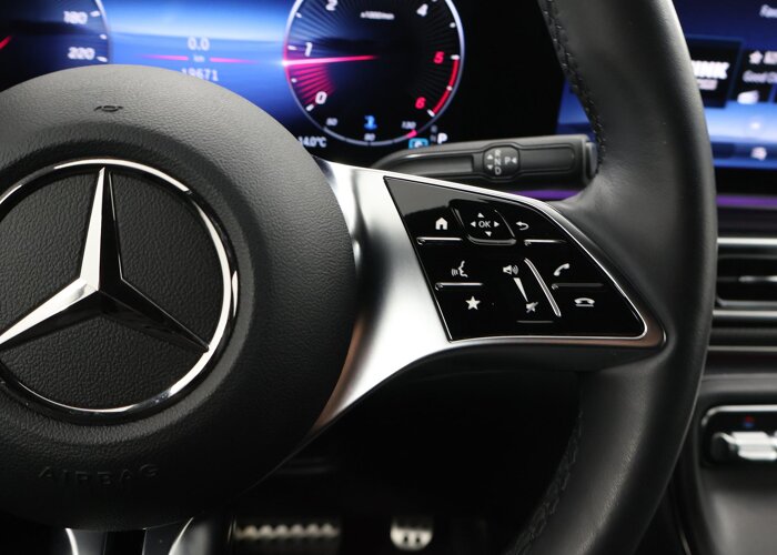 Mercedes-Benz V-Klasse 300d | XL L3 | AMG | 4-MATIC | Dubbele Cabine |
