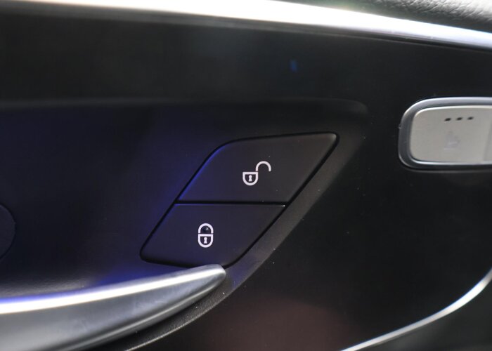 Mercedes-Benz V-Klasse 300d | XL L3 | AMG | 4-MATIC | Dubbele Cabine |
