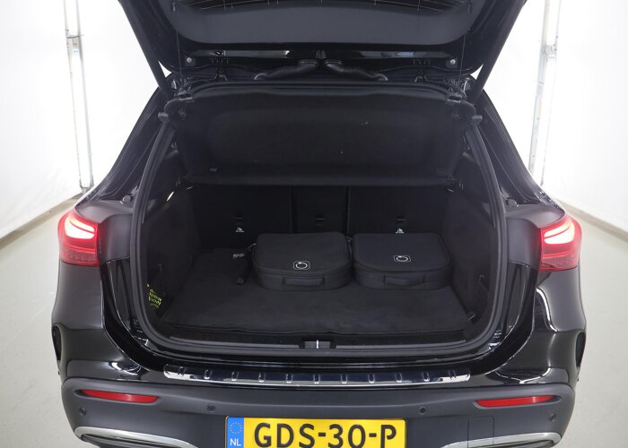 Mercedes-Benz EQA 250+ AMG Line 71 kWh