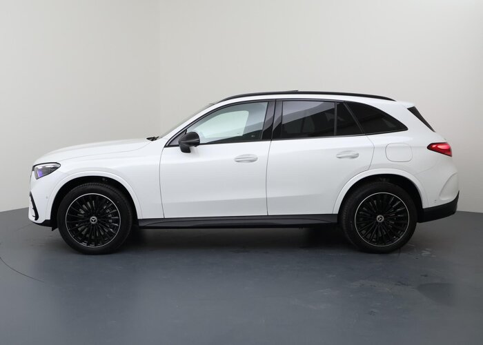 Mercedes-Benz GLC 300e 4MATIC AMG Line