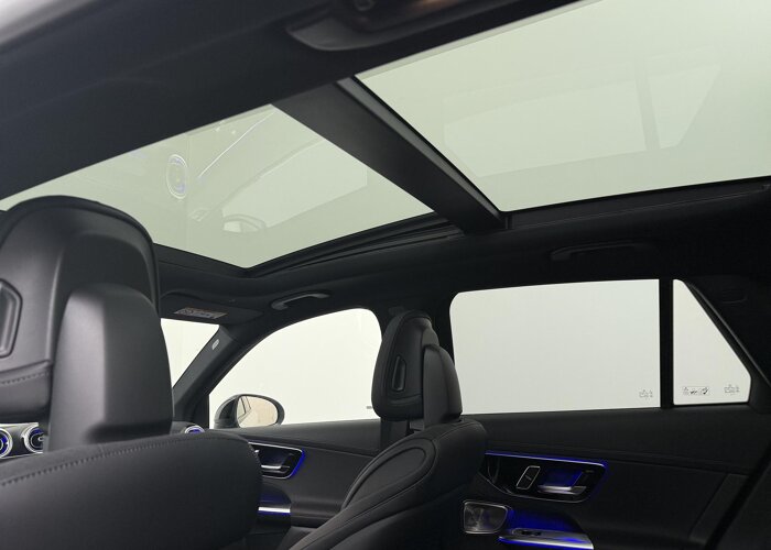 Mercedes-Benz GLC 300e 4MATIC AMG Line