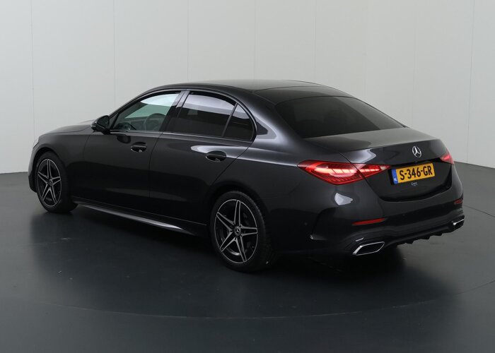 Mercedes-Benz C-Klasse 180 AMG Line