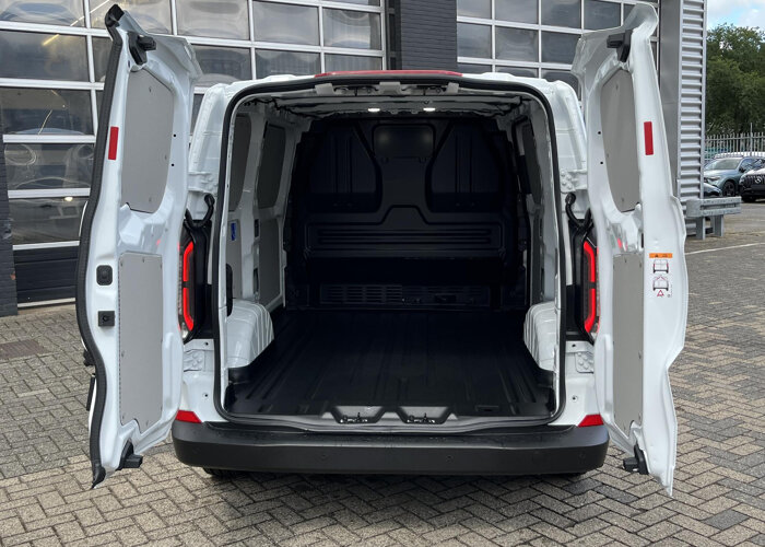 Ford E-Transit Custom 320 | L1 H1 | TREND | 65 kWh | 328 KM RANGE |