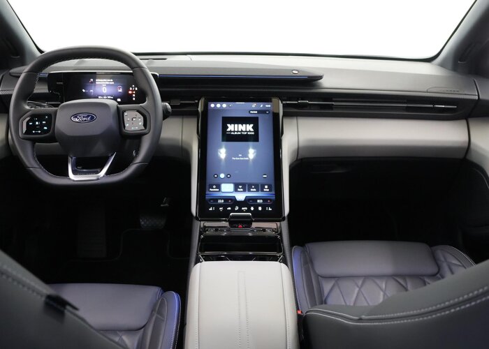 Ford Explorer Premium Extended Range RWD 77 kWh