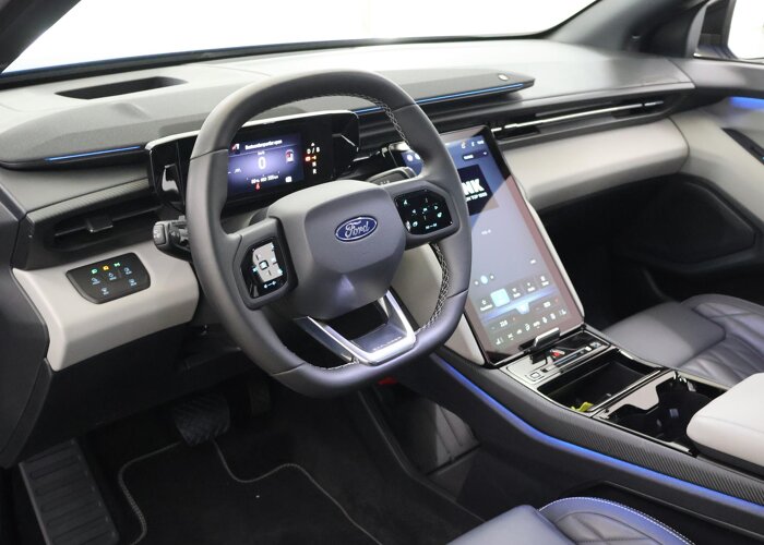 Ford Explorer Premium Extended Range RWD 77 kWh