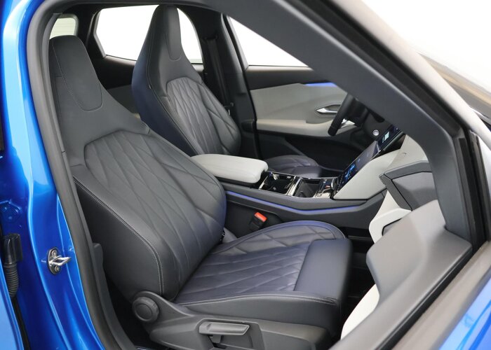 Ford Explorer Premium Extended Range RWD 77 kWh
