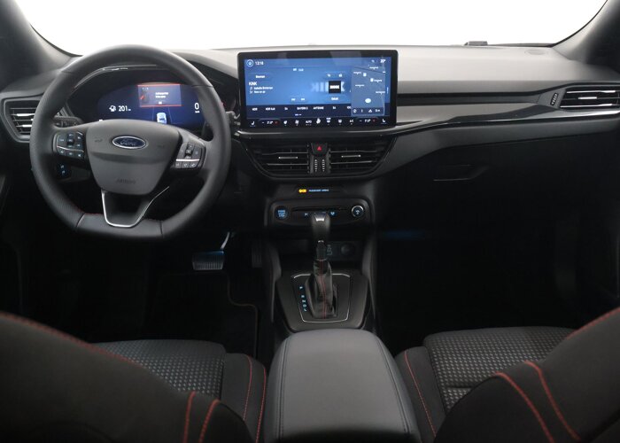 Ford Focus 1.0 EcoBoost Hybrid ST Line X
