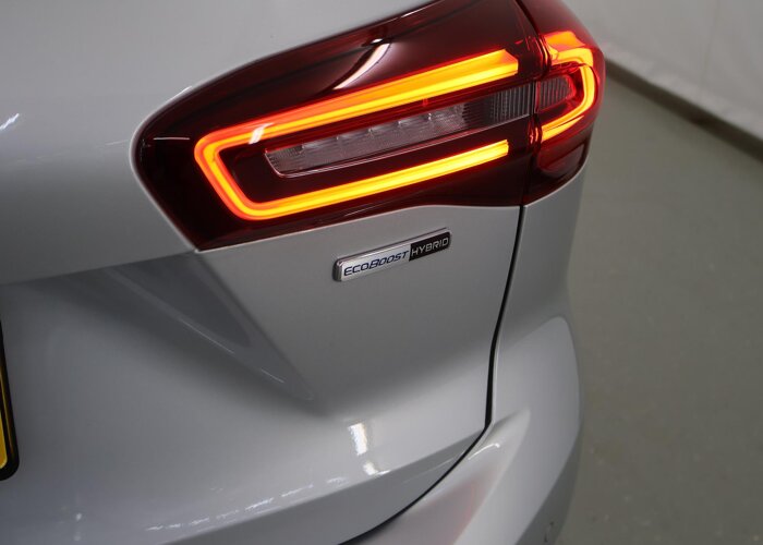 Ford FOCUS Wagon 1.0 EcoBoost Hybrid ST Line