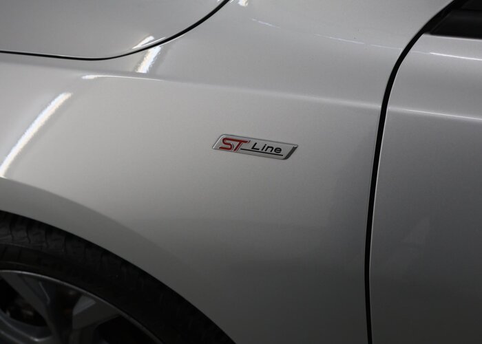 Ford FOCUS Wagon 1.0 EcoBoost Hybrid ST Line