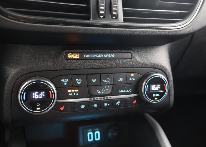 Ford FOCUS Wagon 1.0 EcoBoost Hybrid ST Line Business