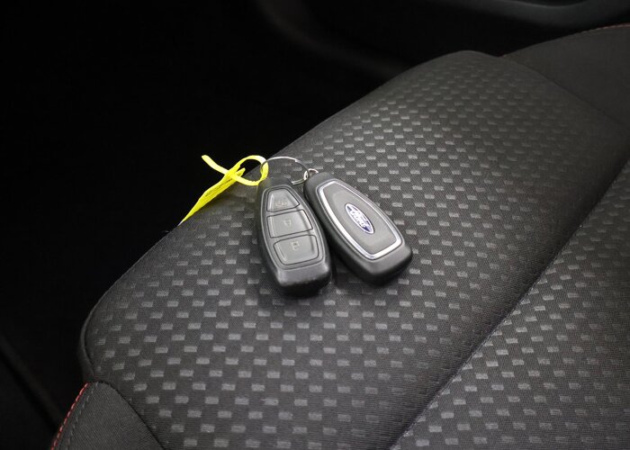 Ford FOCUS Wagon 1.0 EcoBoost Hybrid ST Line Business