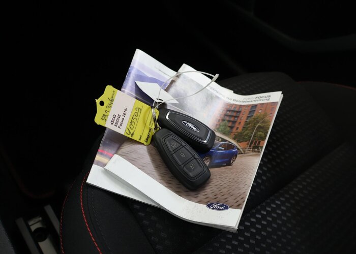 Ford FOCUS Wagon 1.0 EcoBoost Hybrid ST Line X