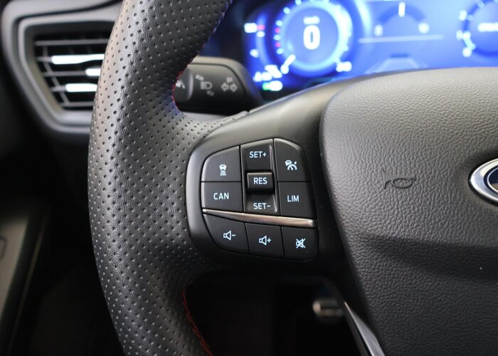 Ford FOCUS Wagon 1.0 EcoBoost Hybrid ST Line X