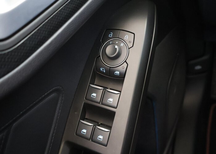 Ford FOCUS Wagon 1.0 EcoBoost Hybrid ST Line X