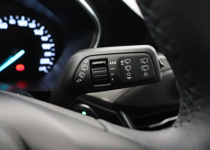 Ford FOCUS Wagon 1.0 EcoBoost Titanium Business