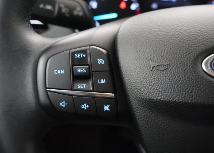 Ford FOCUS Wagon 1.0 EcoBoost Titanium Business