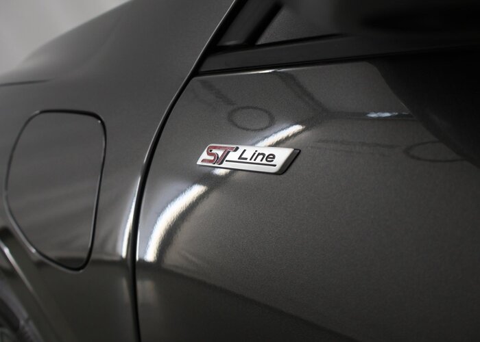 Ford Kuga 2.5 PHEV ST-Line X