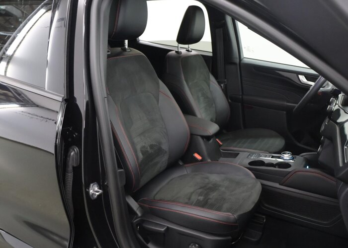 Ford Kuga 2.5 PHEV ST-Line X