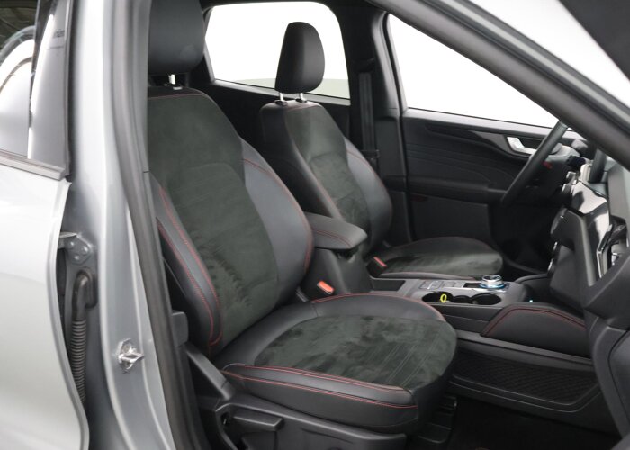 Ford Kuga 2.5 PHEV ST-Line X